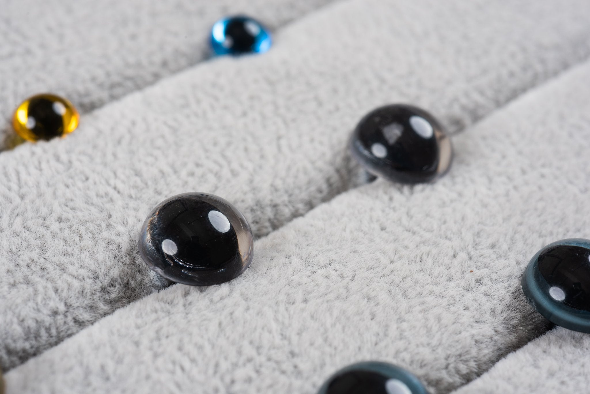 Tiny Rabbit Hole White Transparent Cat Safety Eyes